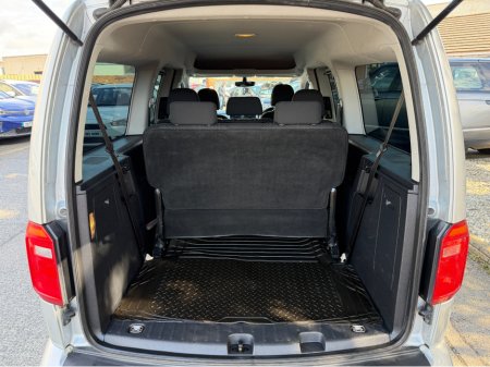 2016 Volkswagen Caddy - thumbnail 23