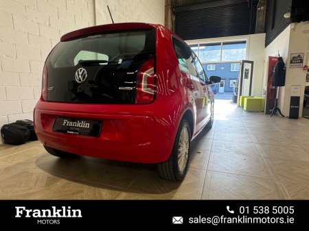 2015 Volkswagen up! DBA-AACHY 5DR €7,995