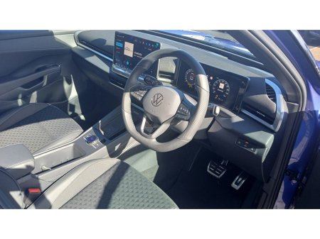 2026 Volkswagen T-Roc - thumbnail 5