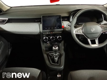 2025 Renault Clio Evolution €26,950