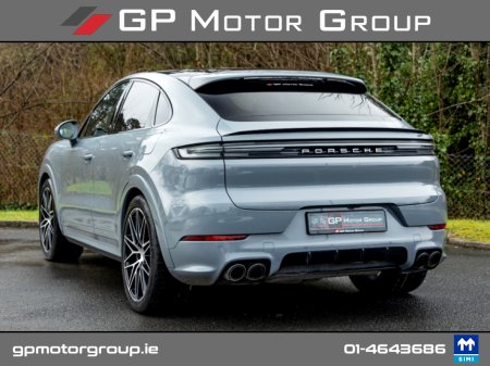 2024 Porsche Cayenne E-HYBRID 4DR AUTO *MEGA SPEC* €107,900 thumbnail