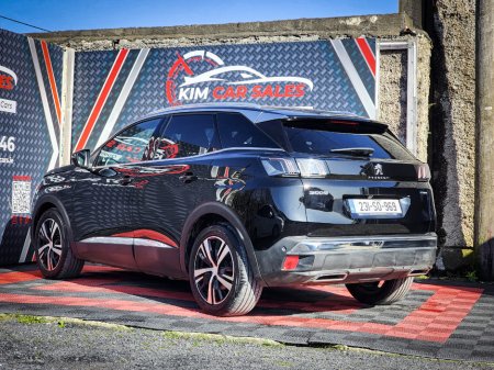 2023 Peugeot 3008 - thumbnail 12