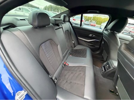 2020 BMW 3 Series - thumbnail 32