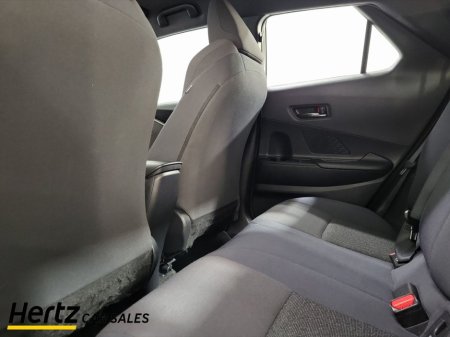 2024 Toyota C-HR - thumbnail 16