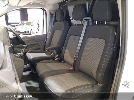 2025 Volkswagen Transporter TRENDLINE LWB 30 110BHP €28,850 thumbnail