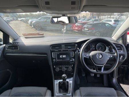 2016 Volkswagen Golf - thumbnail 13