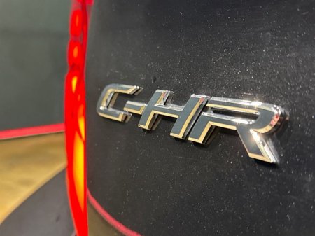 2020 Toyota C-HR - thumbnail 10