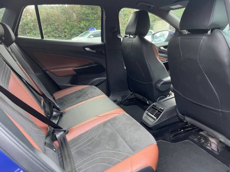 2022 Volkswagen ID.4 PRO LIFE 77KWH // 19" DIAMOND CUT ALLOYS // APPLE CARPLAY/ANDROID AUTO // DIGITAL CLUSTER €23,950 thumbnail