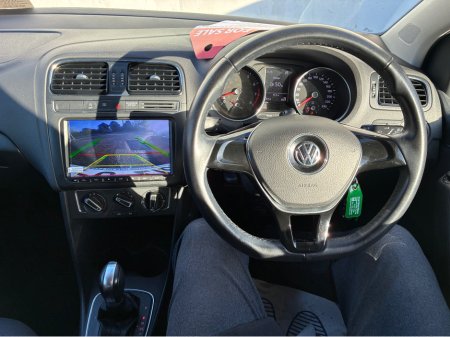 2016 Volkswagen Polo 1.2i TSI Petrol Automatic Comfortline €13,500 thumbnail