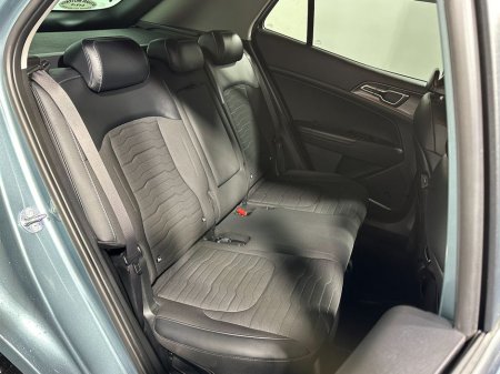 2023 Kia Sportage - thumbnail 11