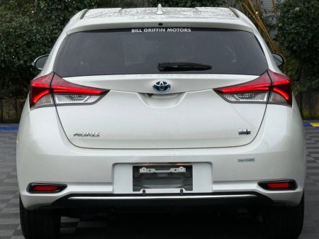 2016 Toyota Auris - thumbnail 16