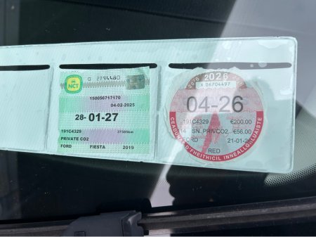 2019 Ford Fiesta - thumbnail 4