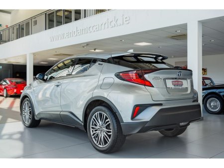 2023 Toyota C-HR SOL HYBRID €26,899 thumbnail