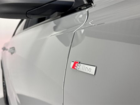 2025 Audi Q8 60 TFSIE 490PS**PANORMAIC ROOF**23" ALLOYS**MAXTON DESIGN BODYKIT**GREY LEATHER INTERIOR**FRONT HEATED ELECTRIC MEMORY SEATS**AMBIENT LIGHTING**REVERSE CAMERA**PARKING SENSORS**TOUCHSCREEN CLIMATE** €94,995 thumbnail