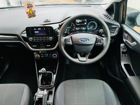 2017 Ford Fiesta 1.1L 70 PS Zetec €9,950 thumbnail