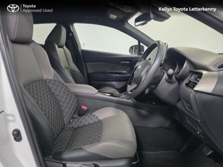 2023 Toyota C-HR - thumbnail 12