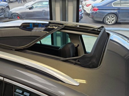 2019 Volkswagen Tiguan - thumbnail 3