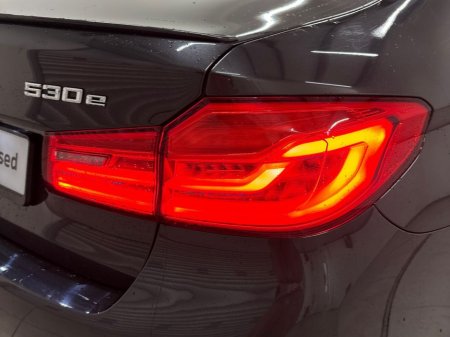 2018 BMW 5 Series 530e M Sport Auto €23,995 thumbnail