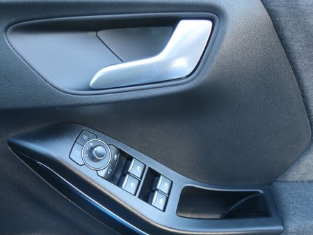 2024 Ford Puma 1.0L EcoBoost Hybrid 155PS Titanium €24,495 thumbnail