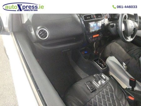 2022 Mitsubishi Mirage - thumbnail 3