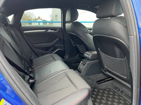 2015 Audi S3 - thumbnail 8