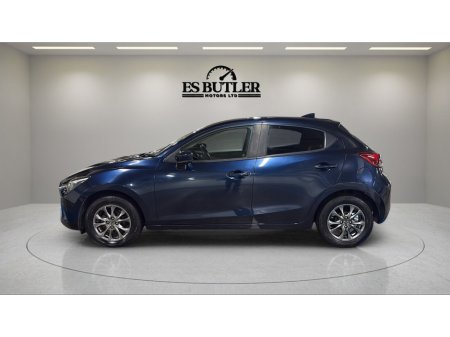 2017 Mazda Demio - thumbnail 2