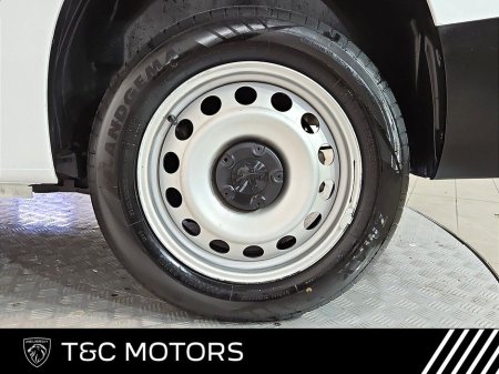 2024 Peugeot Partner - thumbnail 14