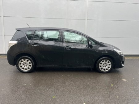 2015 Toyota Verso 1.6 D-4D 112bhp Aura (7 seater) €11,950