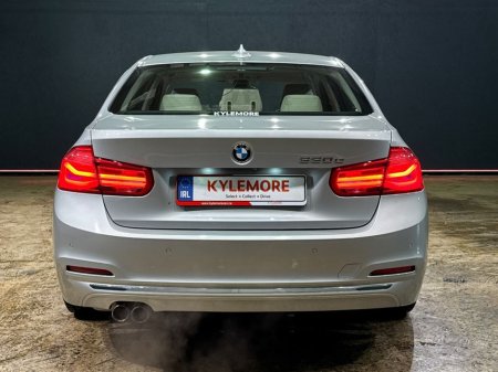 2016 BMW 3 Series - thumbnail 4