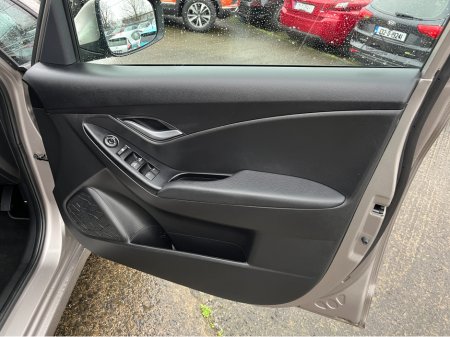 2018 Hyundai ix20 - thumbnail 12