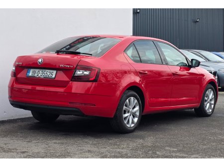 2019 Skoda Octavia - thumbnail 9