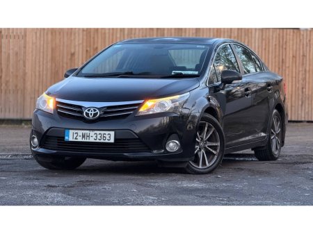 2012 Toyota Avensis - thumbnail 2