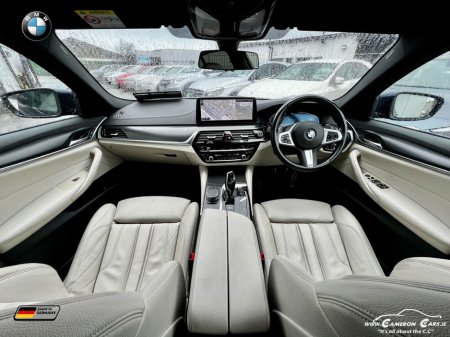 2022 BMW 5 Series 520d MSPORT LCI ROYAL NAVY €38,950 thumbnail