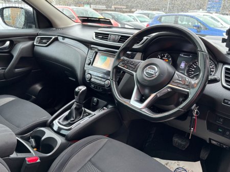 2018 Nissan Qashqai 1.6 DSL SV CVT €13,950 thumbnail