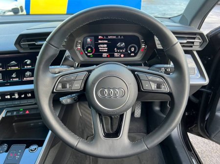 2024 Audi A3 SPORT 40 TFSI 1.4 HYBRID * AS NEW CAR * // VERY LOW MILEAGE // APPLE CARPLAY/ANDROID AUTO // AUDI DRIVE SELECT // ADAPTIVE CRUISE CONTROL €31,900 thumbnail