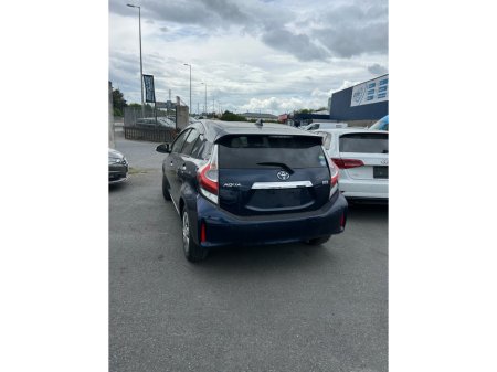 2018 Toyota Aqua - photo 4