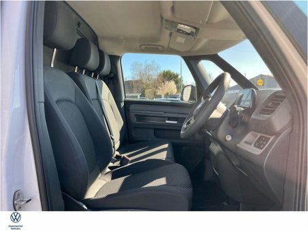 2026 Volkswagen ID.Buzz CARGO 86KWH 282HP €39,995