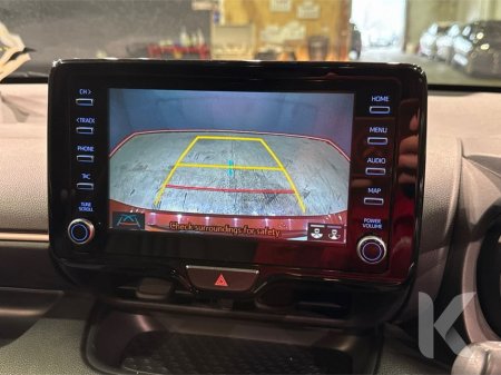 2021 Toyota Yaris 1.5 HYBRID - ALLOY WHEELS- REAR CAMERA €15,950 thumbnail