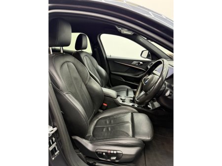 2019 BMW 1 Series - thumbnail 8