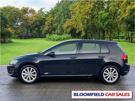 2015 Volkswagen Golf HIGHLINE , AUTO // LOW MILEAGE €13,950 thumbnail