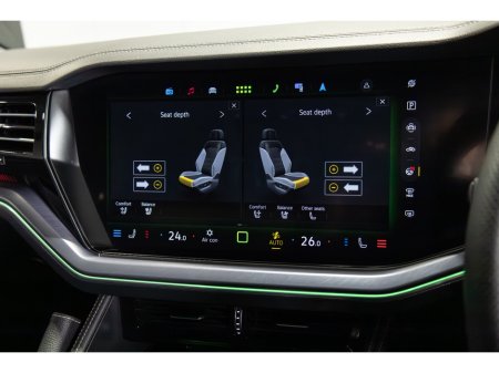 2025 Volkswagen Touareg - thumbnail 22