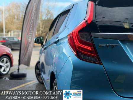 2018 Honda Fit 1.5 HYBRID AUTO - LOW KMS €13,950 thumbnail