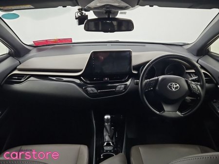 2020 Toyota C-HR 1.8 HYBRID Auto €22,880 thumbnail