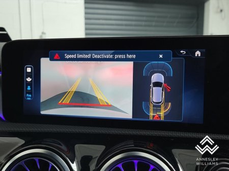 2024 Mercedes-Benz A Class A250e AMG Line Executive €39,950 thumbnail