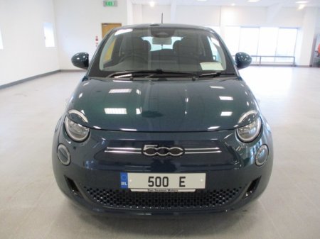 2025 Fiat 500e  €26,145 thumbnail