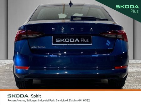 2023 Skoda Octavia - thumbnail 12