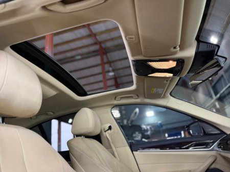 2017 BMW 5 Series 520d xDrive SE Auto €17,950 thumbnail