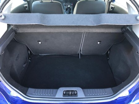 2014 Ford Fiesta MCA ZETEC 1.25 60PS M5 4DR €7,500 thumbnail