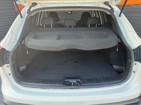 2017 Nissan Qashqai - thumbnail 19