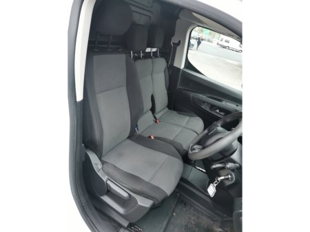 2020 Citroen Berlingo LX 1.5 BLUEHD 75 S&S 650K M 20 €14,500